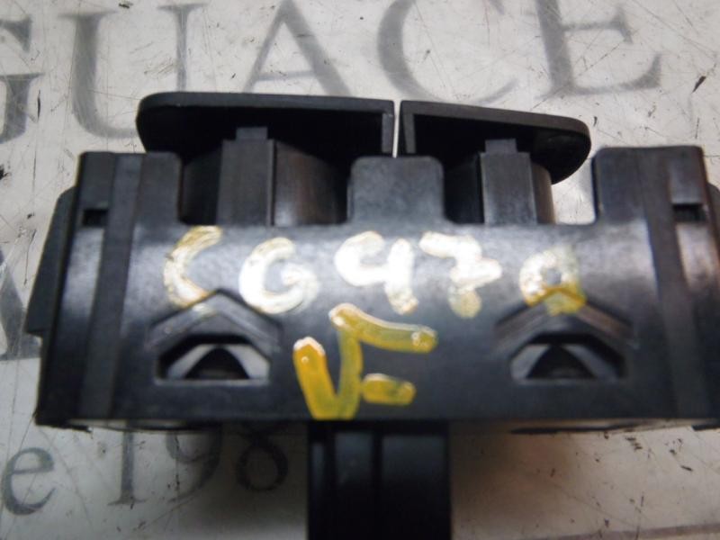 Recambio de warning para dacia lodgy 1.5 dci diesel fap cat referencia OEM IAM 252905668R  