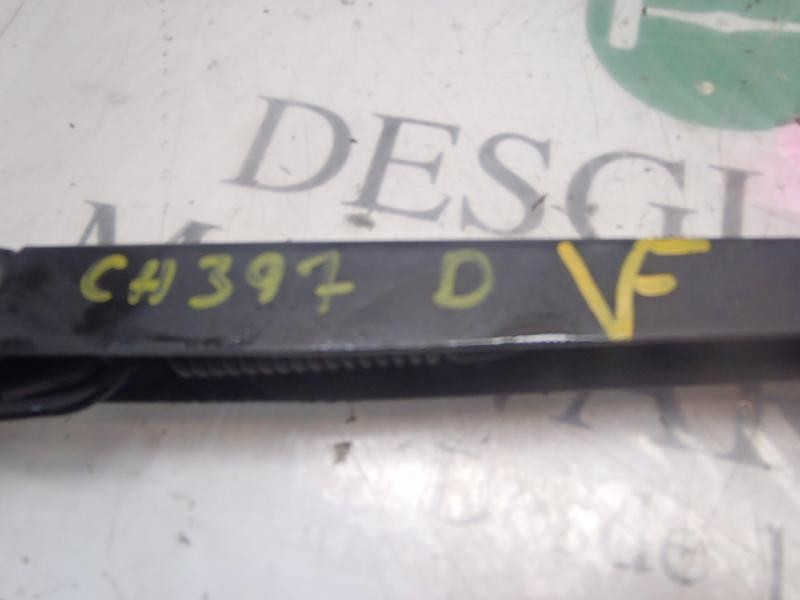 Recambio de brazo limpia delantero derecho para citroën c3 pluriel 1.4 hdi referencia OEM IAM   