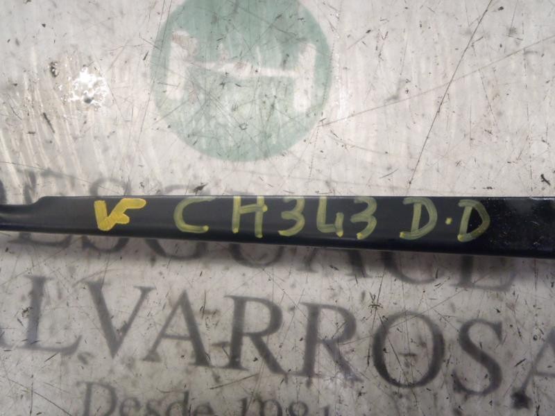 Recambio de brazo limpia delantero derecho para volkswagen touran (1t1) highline referencia OEM IAM   