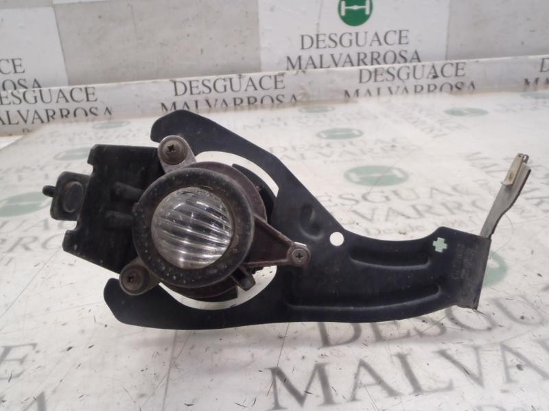 Recambio de faro antiniebla derecho para fiat punto berlina (188) 1.3 16v multijet feel referencia OEM IAM   