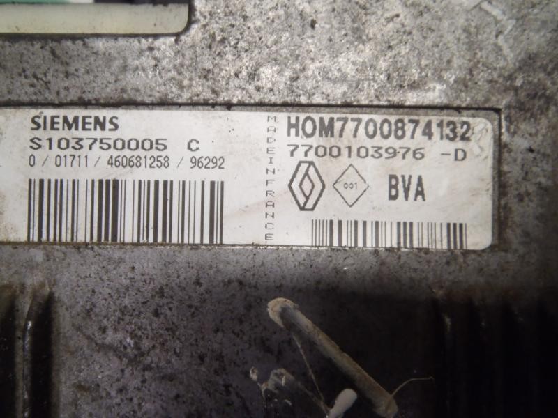 Recambio de centralita motor uce para renault laguna (b56) 2.0 rt (b56c/h/l) referencia OEM IAM   