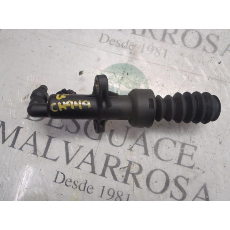 Recambio de bombin embrague para peugeot 407 sr confort referencia OEM IAM 218295  