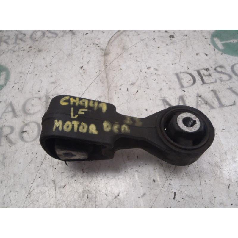 Recambio de soporte motor derecho para peugeot 407 sr confort referencia OEM IAM 180674  