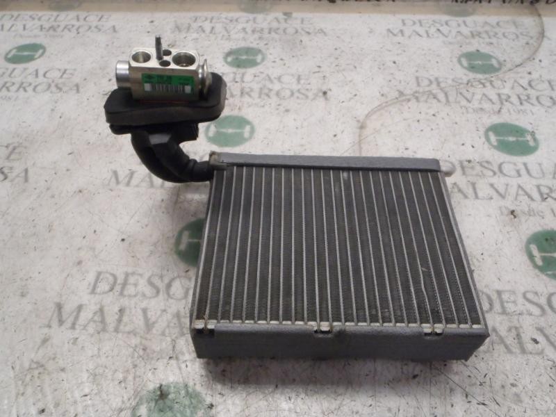 Recambio de evaporador aire acondicionado para ford focus lim. (cb8) trend referencia OEM IAM 5129677  