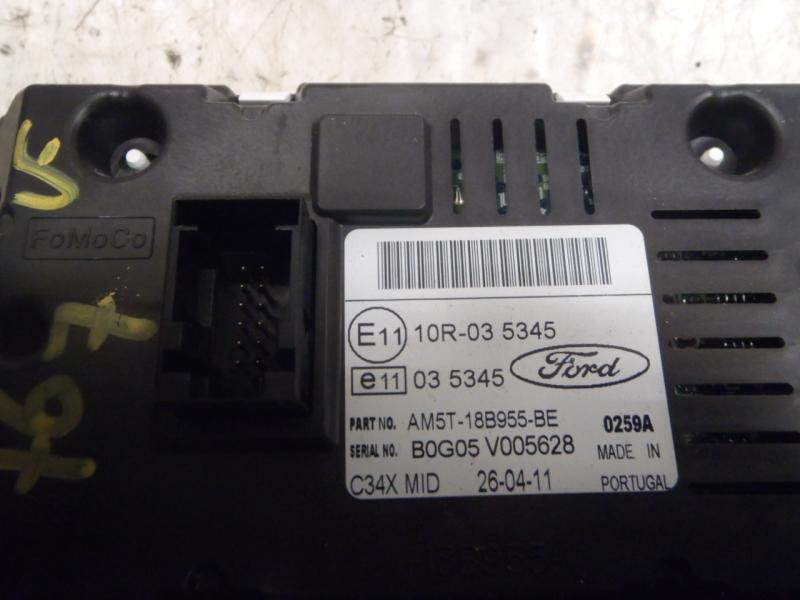 Recambio de pantalla multifuncion para ford focus lim. (cb8) trend referencia OEM IAM 1940785 AM5T18B955BE 