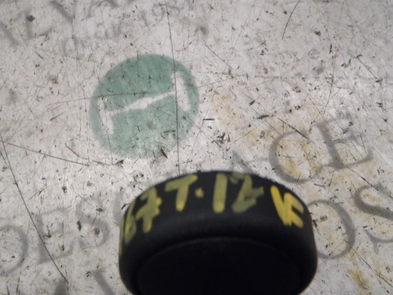 Recambio de maneta elevalunas trasera izquierda para ford focus lim. (cb8) trend referencia OEM IAM 1682662  