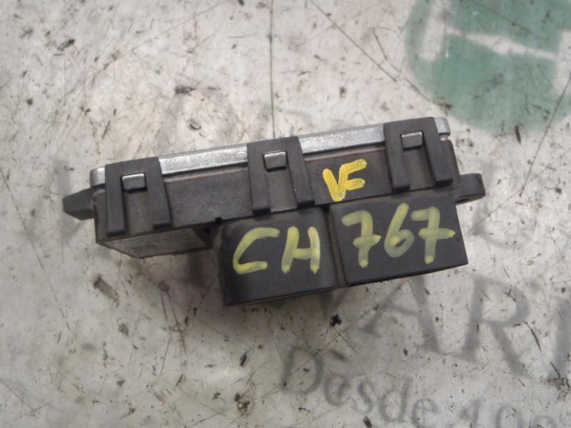 Recambio de resistencia calefaccion para ford focus lim. (cb8) trend referencia OEM IAM 1512406 6G9T19E624DB 