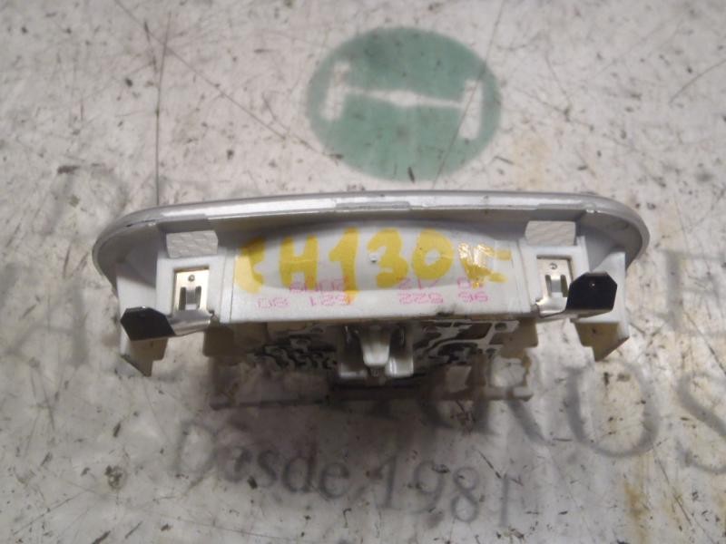 Recambio de piloto interior para citroën c4 berlina exclusive referencia OEM IAM 6362Q0  