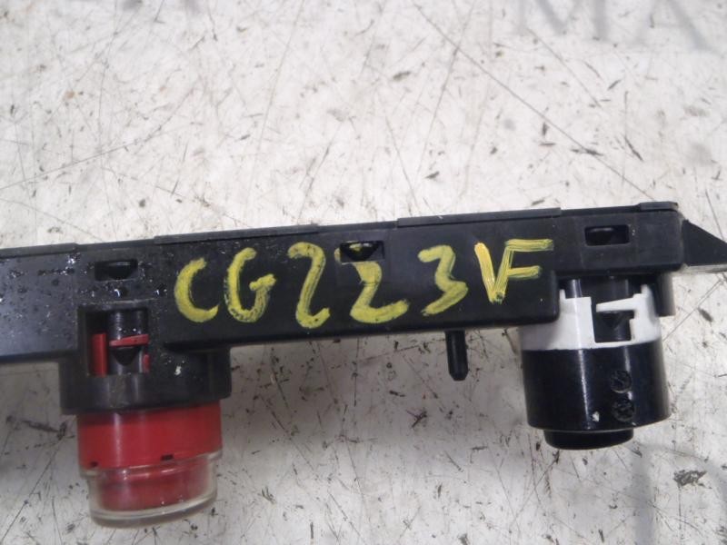 Recambio de warning para fiat nuova 500 (150) lounge referencia OEM IAM   