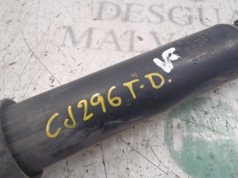 Recambio de amortiguador trasero derecho para renault modus confort dynamique referencia OEM IAM 8200702469  