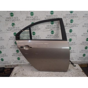 PUERTA TRASERA DERECHA 