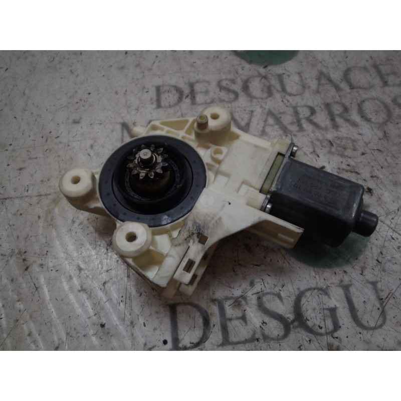 Recambio de motor elevalunas delantero izquierdo para ford focus berlina (cap) sport referencia OEM IAM   