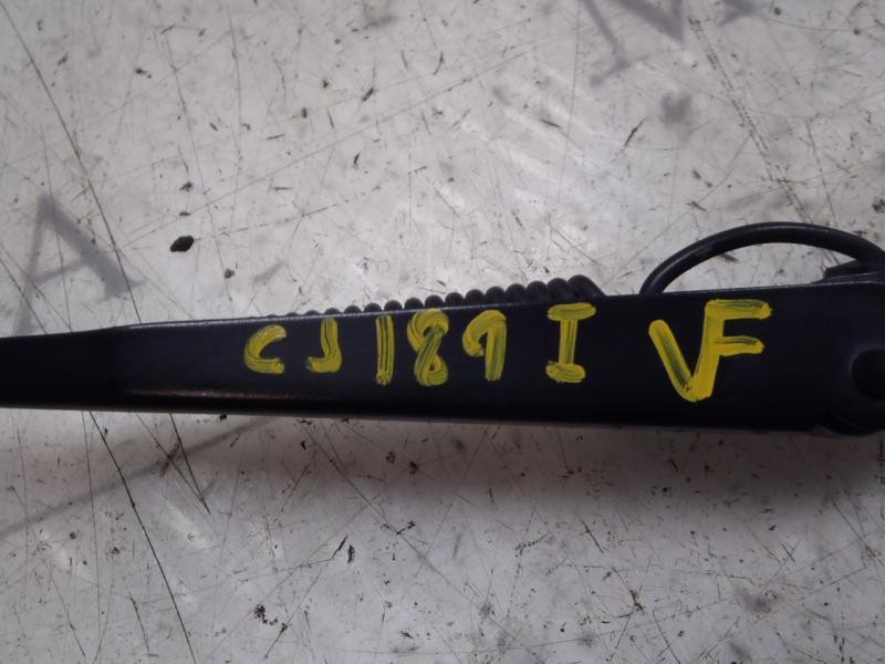 Recambio de brazo limpia delantero izquierdo para lancia ypsilon (101) 1.3 16v multijet platino referencia OEM IAM   