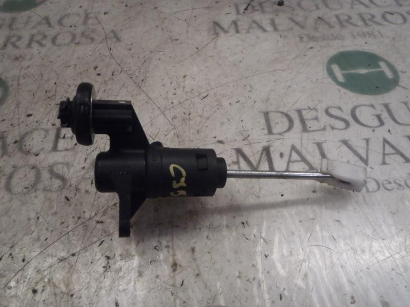 Recambio de bomba embrague para audi a4 berlina (8e) 3.0 tdi quattro (150kw) referencia OEM IAM 8E1721401AJ  