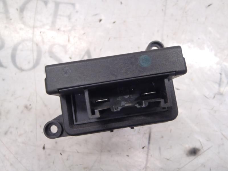 Recambio de resistencia calefaccion para ford focus berlina (cap) ambiente (d) referencia OEM IAM   