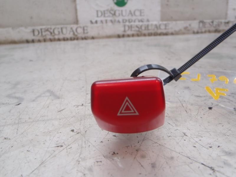 Recambio de warning para nissan micra (k12e) acenta referencia OEM IAM   