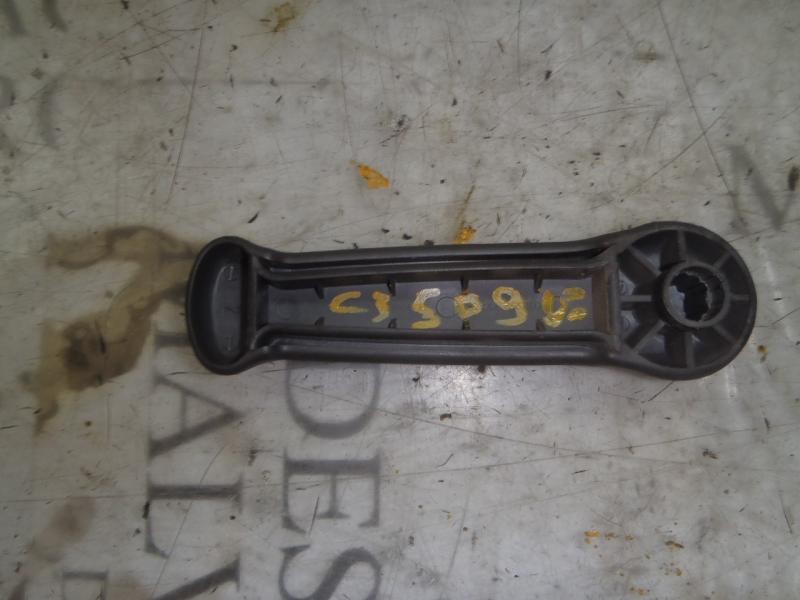 Recambio de maneta interior lateral derecha para kia carnival td ls referencia OEM IAM   