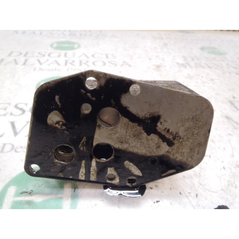 Recambio de enfriador aceite motor para bmw serie 1 berlina (e81/e87) 120d referencia OEM IAM 11427787698  