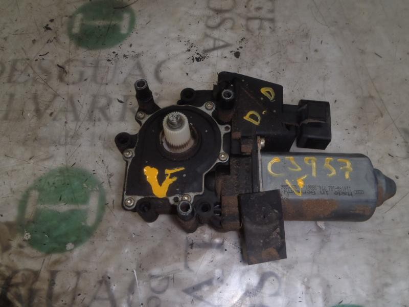 Recambio de motor elevalunas delantero derecho para audi a6 berlina (4b2) 2.4 (100kw) referencia OEM IAM   
