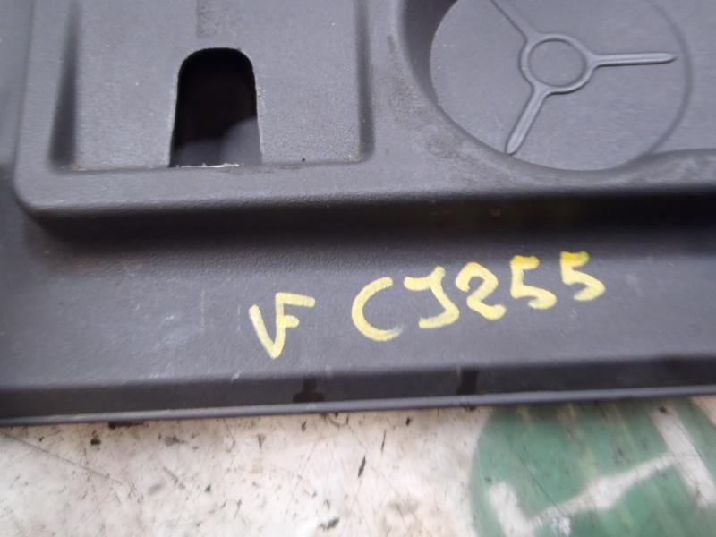 Recambio de guantera para ford focus berlina (cap) sport referencia OEM IAM   