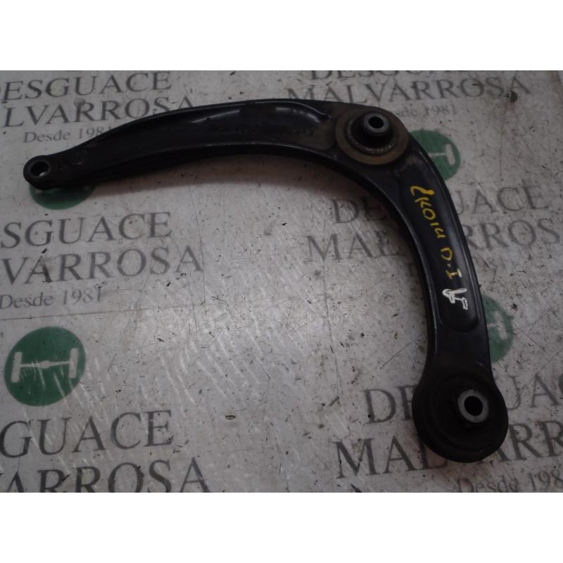 Recambio de brazo suspension inferior delantero izquierdo para citroën c4 grand picasso sx referencia OEM IAM 3520S2  