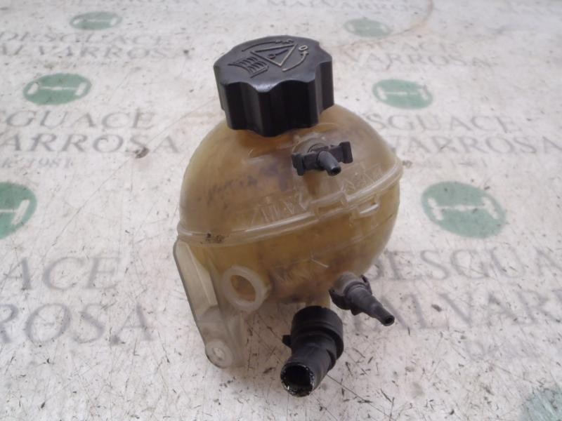 Recambio de deposito expansion para citroën c4 grand picasso sx referencia OEM IAM 1323Y8  