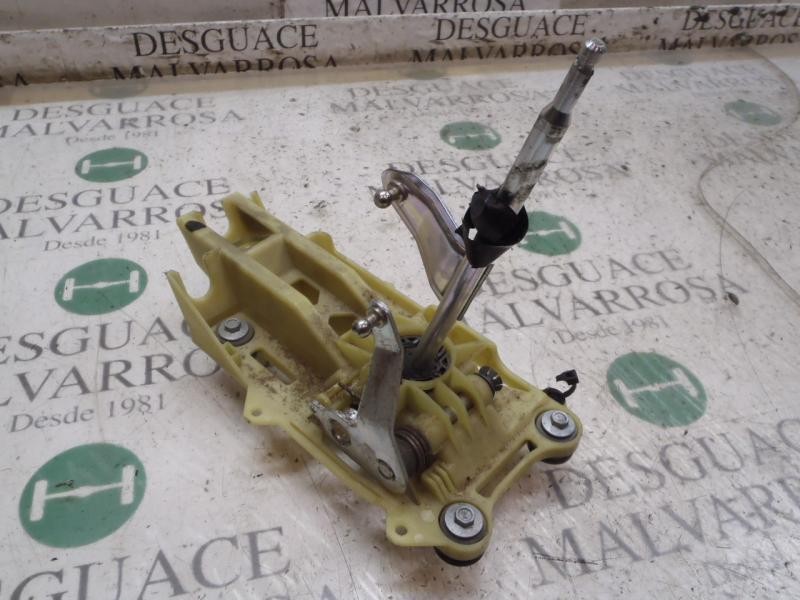 Recambio de palanca cambio para volvo v50 familiar 1.8 kinetic referencia OEM IAM   