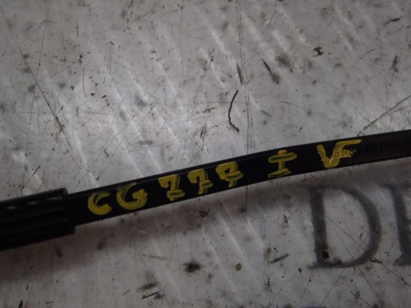 Recambio de brazo limpia delantero izquierdo para volvo v50 familiar 1.8 kinetic referencia OEM IAM   