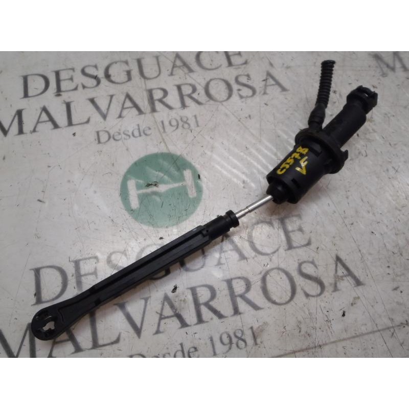 Recambio de bomba embrague para peugeot 308 confort referencia OEM IAM   