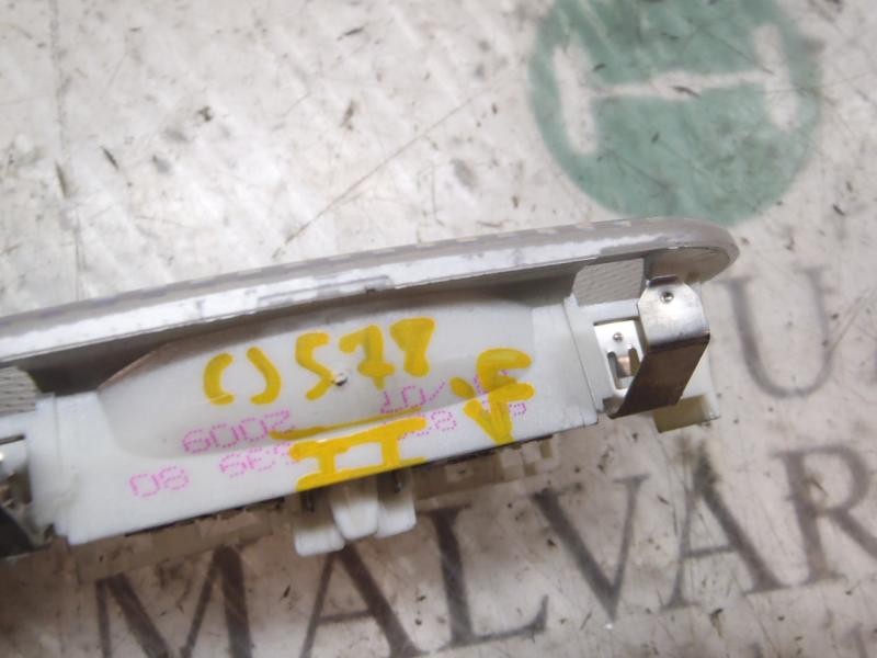 Recambio de piloto interior para peugeot 308 confort referencia OEM IAM   