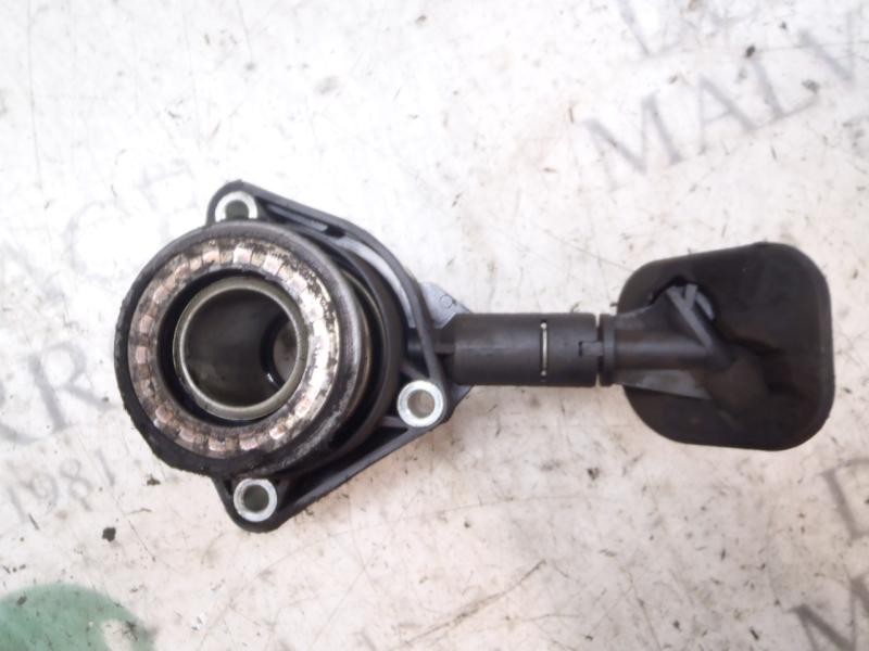 Recambio de bombin embrague para ford focus berlina (cap) ambiente (d) referencia OEM IAM   
