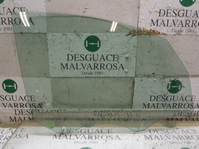 Recambio de cristal puerta delantero derecho para audi a2 (8z) 1.2 tdi referencia OEM IAM 8Z0845202A  