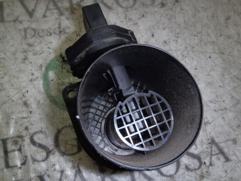 Recambio de caudalimetro para volkswagen caddy ka/kb (2k) kombi referencia OEM IAM   