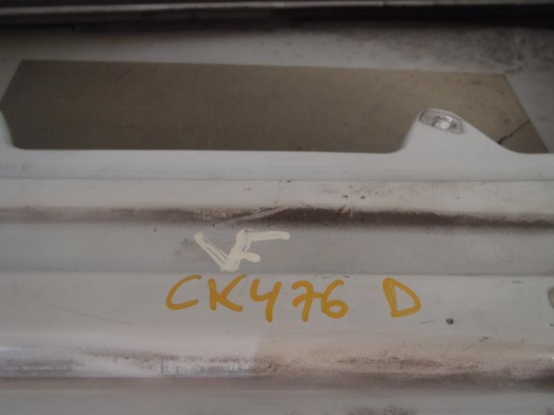 Recambio de puerta delantera derecha para skoda fabia familiar (6y5) classic referencia OEM IAM 6Y0831056  