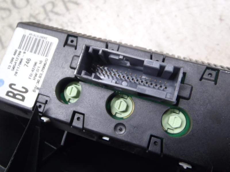 Recambio de pantalla multifuncion para opel corsa d enjoy referencia OEM IAM   