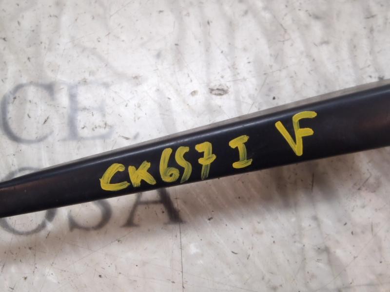 Recambio de brazo limpia delantero izquierdo para ford ka (ccq) collection referencia OEM IAM   