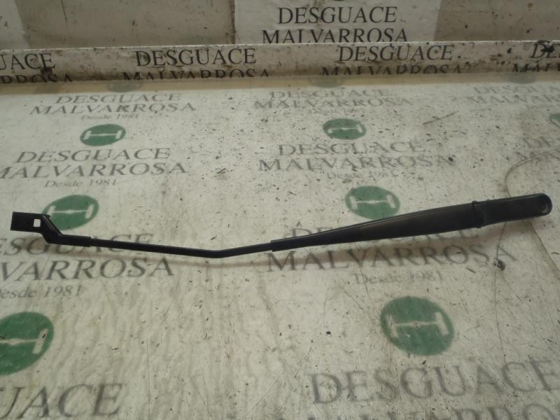 Recambio de brazo limpia delantero derecho para seat ibiza st (6j8) 1.2 tsi referencia OEM IAM 6J1955410  