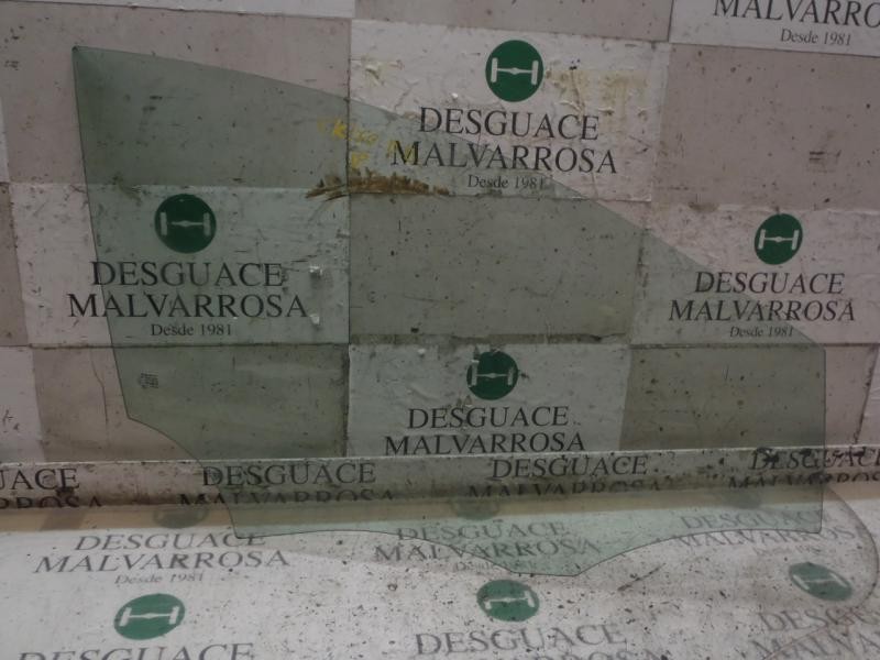 Recambio de cristal puerta delantero derecho para seat ibiza st (6j8) 1.2 tsi referencia OEM IAM 6J4845202B  