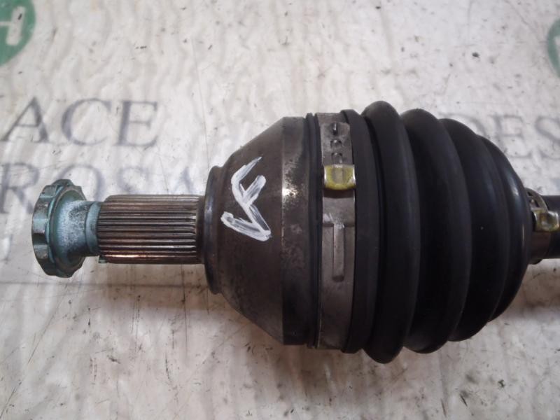 Recambio de transmision izquierda para seat ibiza st (6j8) 1.2 tsi referencia OEM IAM 6R0407761B  