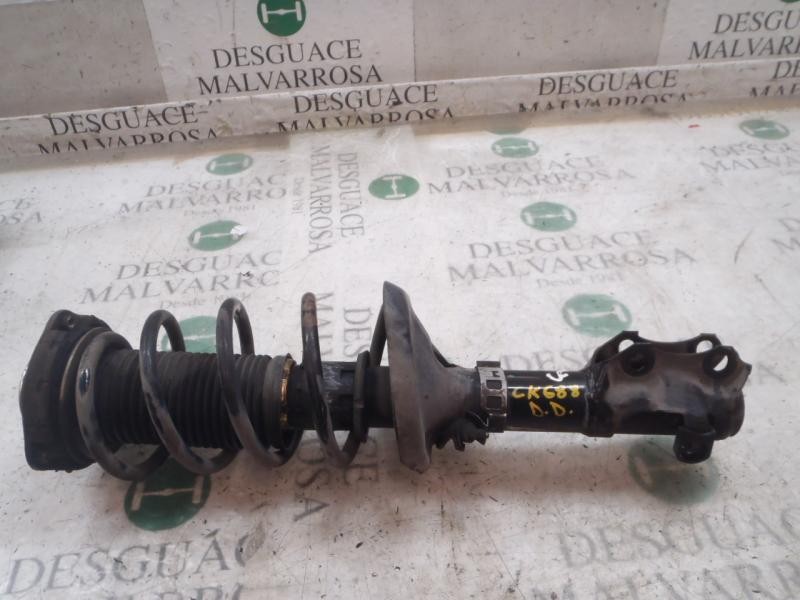 Recambio de amortiguador delantero derecho para volkswagen polo berlina (6n2) trendline referencia OEM IAM   