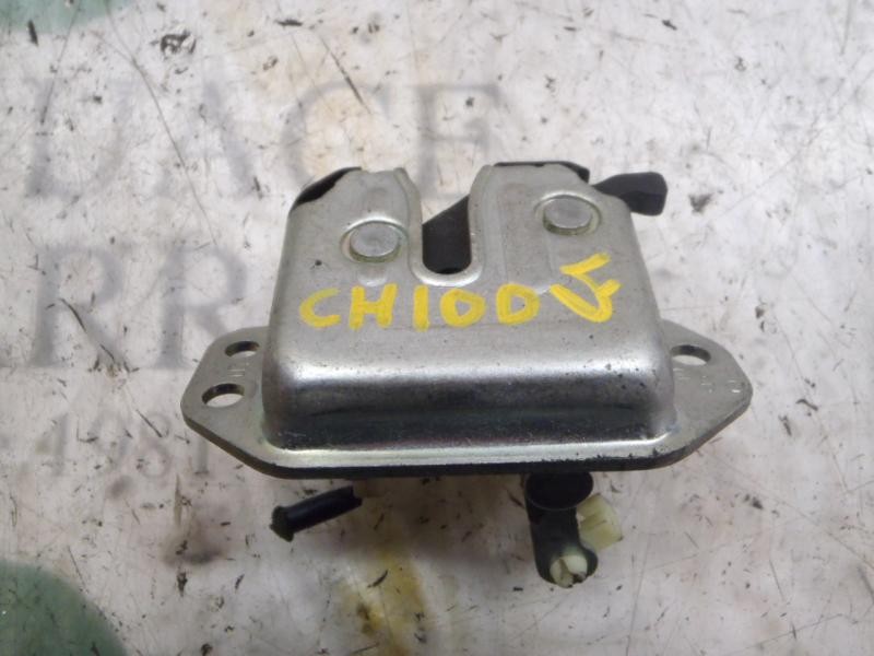 Recambio de cerradura maletero / porton para chevrolet spark ls referencia OEM IAM   