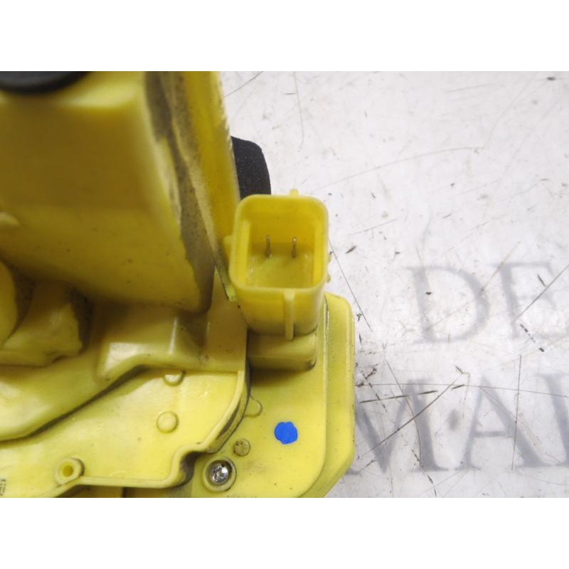 Recambio de cerradura puerta lateral izquierda para fiat qubo (300) 1.3 16v jtd cat referencia OEM IAM 1365312080  