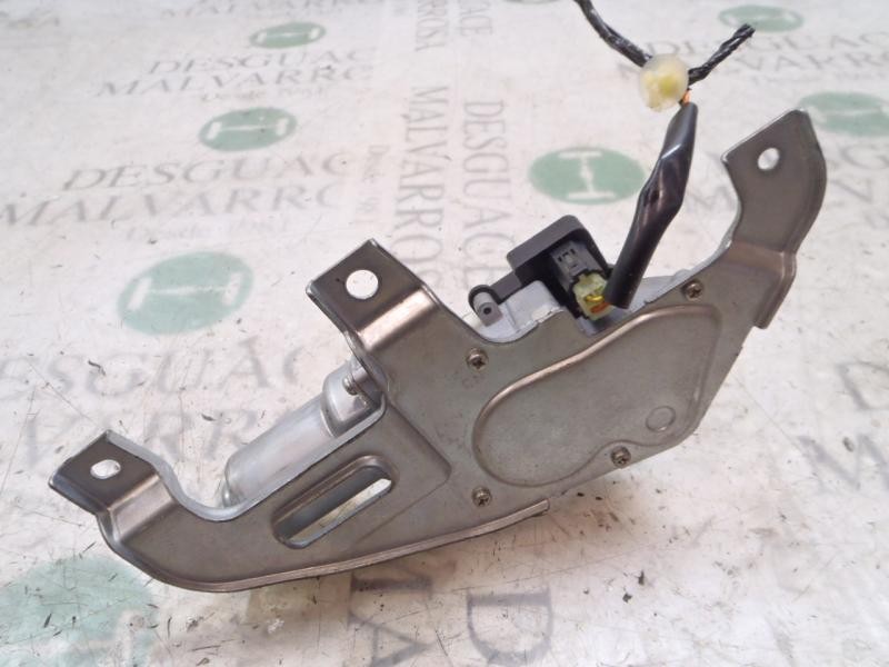 Recambio de motor limpia trasero para suzuki sx4 rw (ey) gl referencia OEM IAM 3881079J01  