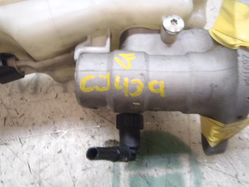 Recambio de bomba freno para ford mondeo ber. (ca2) trend referencia OEM IAM 1846217  