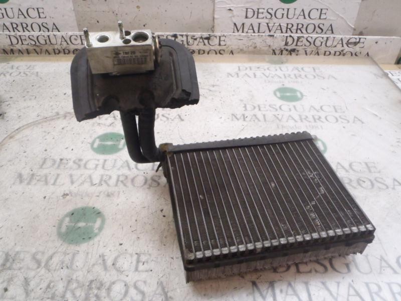 Recambio de evaporador aire acondicionado para ford mondeo ber. (ca2) trend referencia OEM IAM 1573306  
