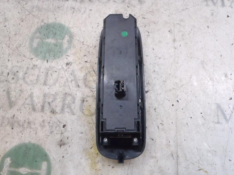 Recambio de mando elevalunas delantero izquierdo para ford mondeo ber. (ca2) trend referencia OEM IAM 1467191 A2206770277 