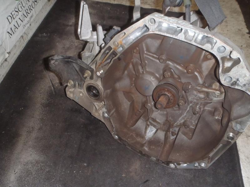 Recambio de caja cambios para renault megane ii berlina 5p confort dynamique referencia OEM IAM  JR5108 