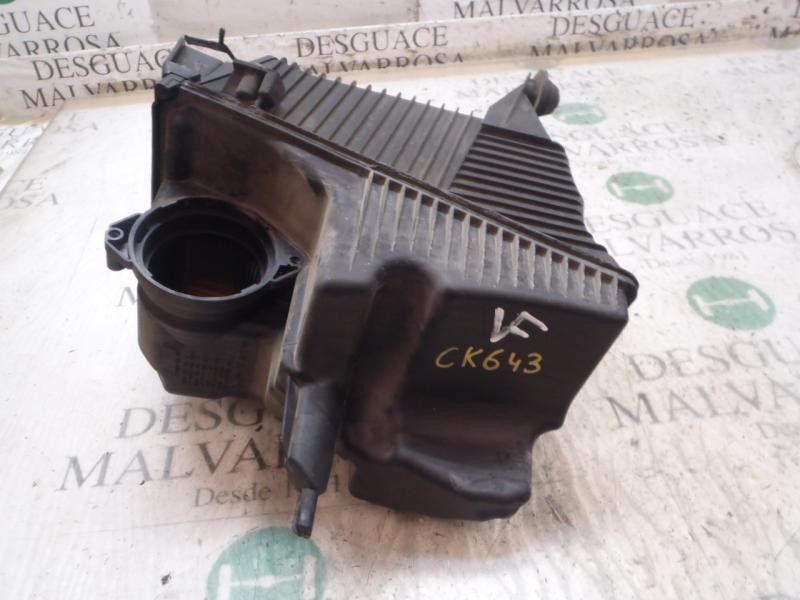 Recambio de filtro aire para renault megane ii berlina 5p confort dynamique referencia OEM IAM   