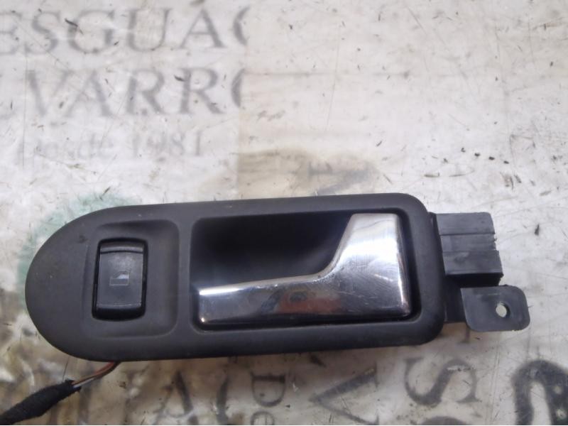 Recambio de maneta interior delantera derecha para volkswagen golf iv berlina (1j1) conceptline referencia OEM IAM   