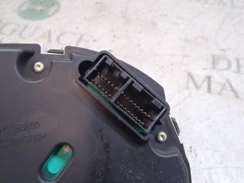 Recambio de cuadro instrumentos para hyundai accent (mc) gl referencia OEM IAM 940031E590 940031E590 